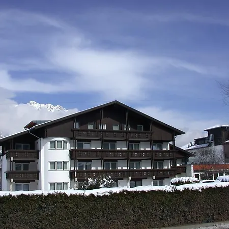 Edelweiss Otel Götzens