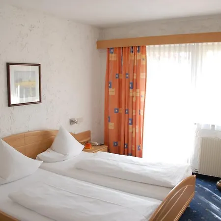 Edelweiss Otel 3*